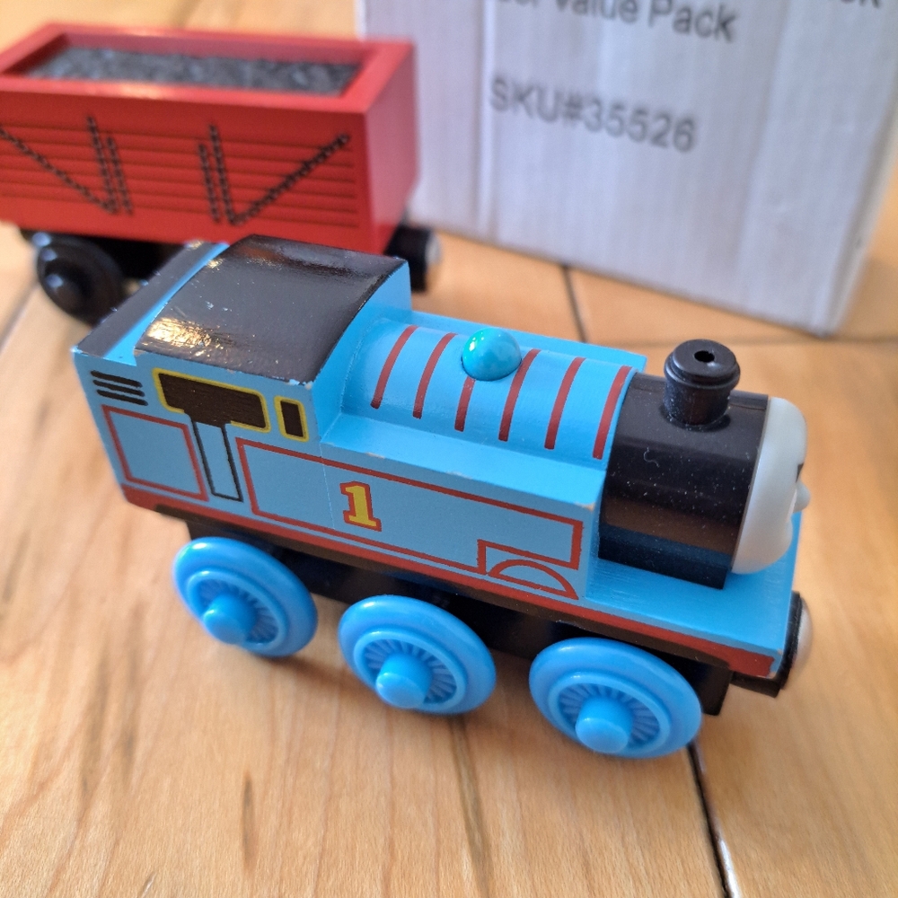 VHTF!  PEG PEREGO SPECIAL EDITION THOMAS TRACK RIDER Thomas Train Wooden Railway - Picture 7 of 12